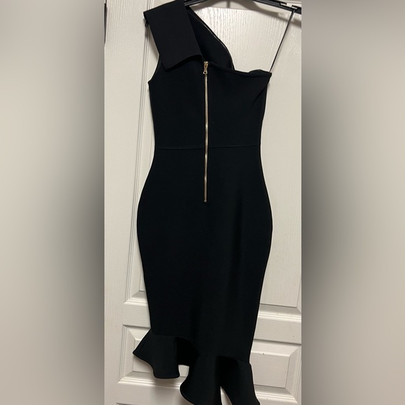 Black one-shoulder trumpet bodycon dress - Picture 2 of 2